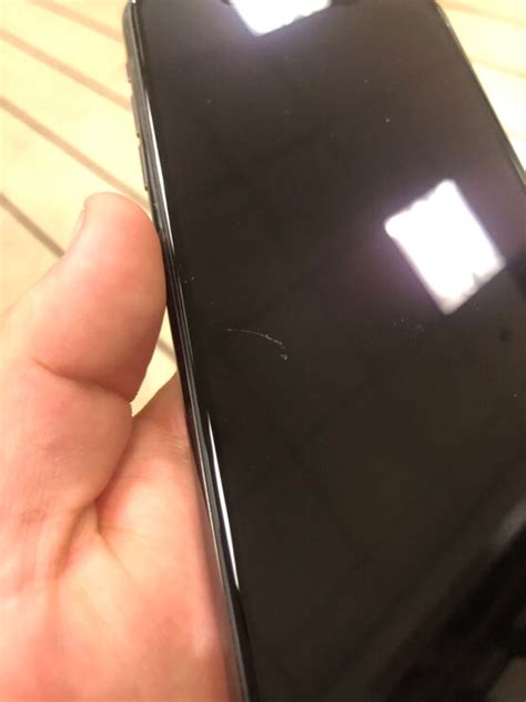 Understanding the different types of scratches affecting your iPhone 11 display