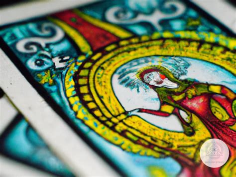 Unraveling the Mysteries of Dreaming about Tarot Card Readings