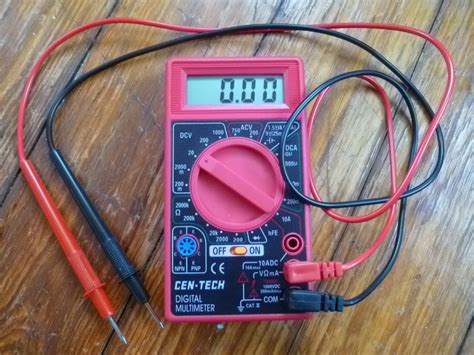 Using External Tools to Measure the Power of an iPad Battery