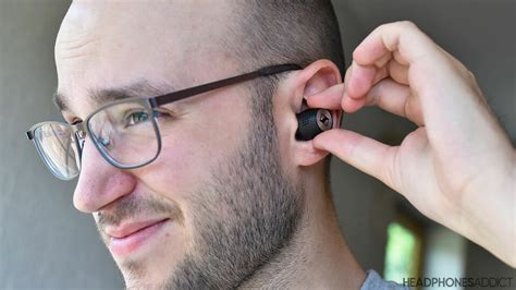 What to Do When Your Earbuds Don't Fit Your Smartphone